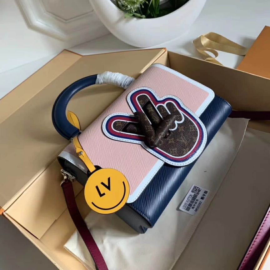 Replica LV Shoulder Bags 18 TWIST M52514