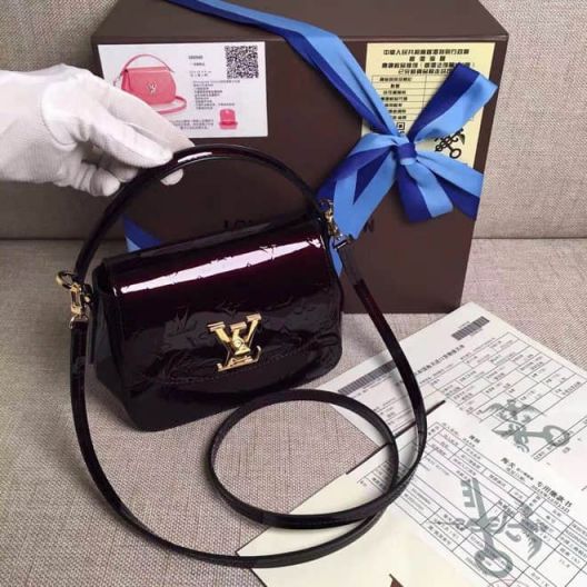 Replica LV Shoulder Bags M90949