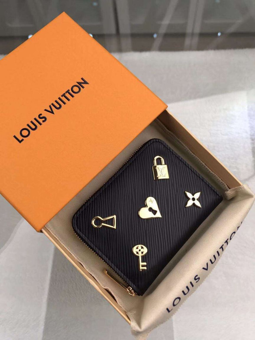 Replica LV Wallets M63993