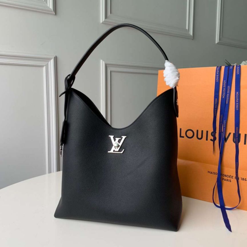 Replica LV Shoulder Bags Lockme Hobo M52776