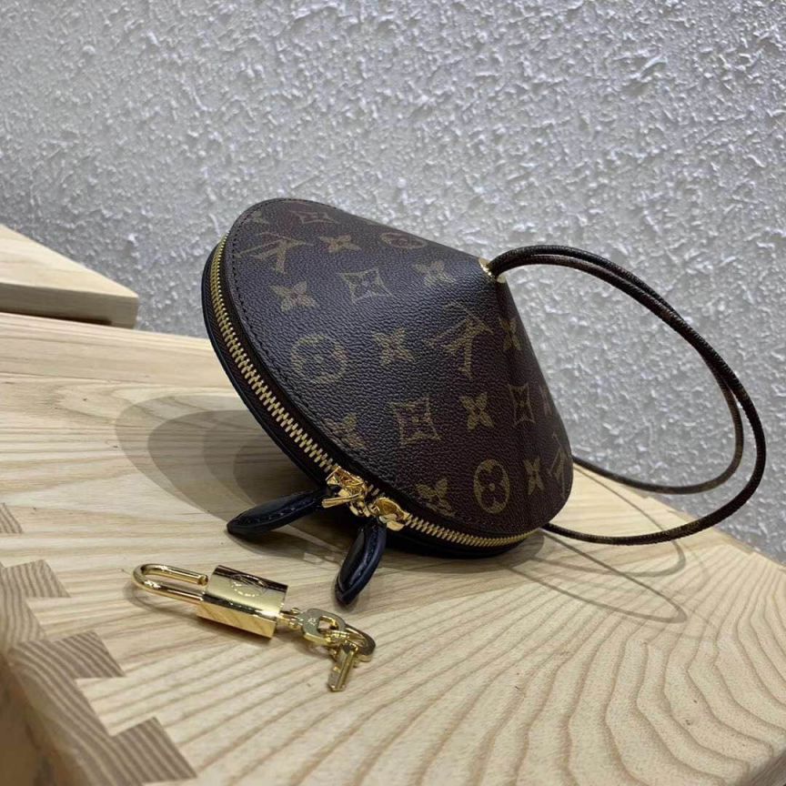 Replica LV Clutch Bags ToupieM44592
