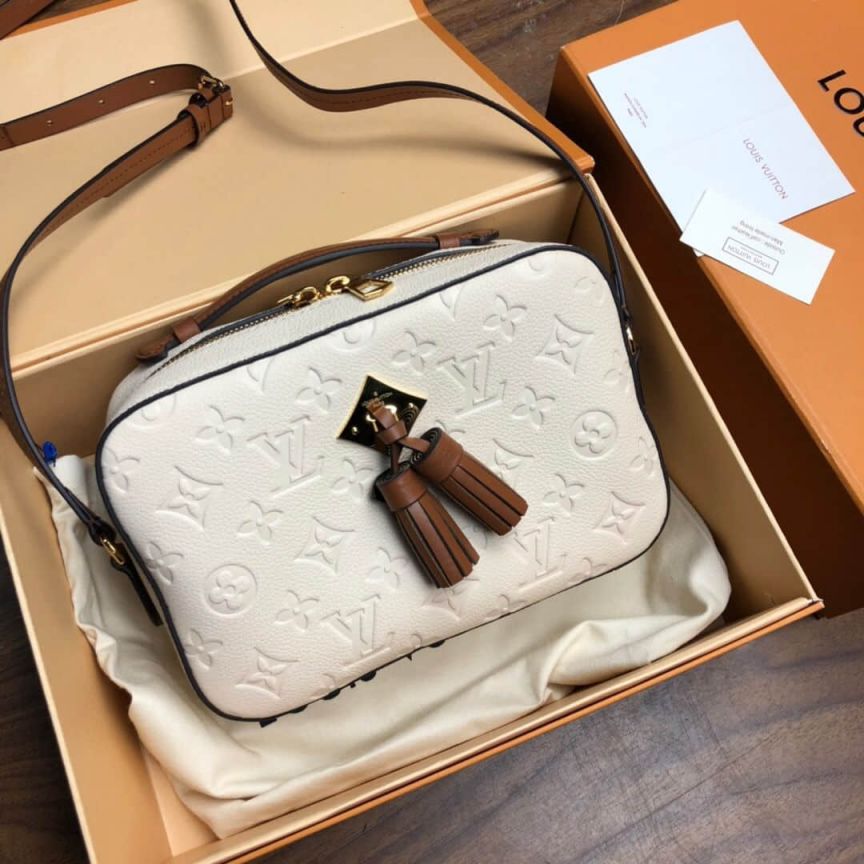 Replica LV Shoulder Bags Saintonge M44597