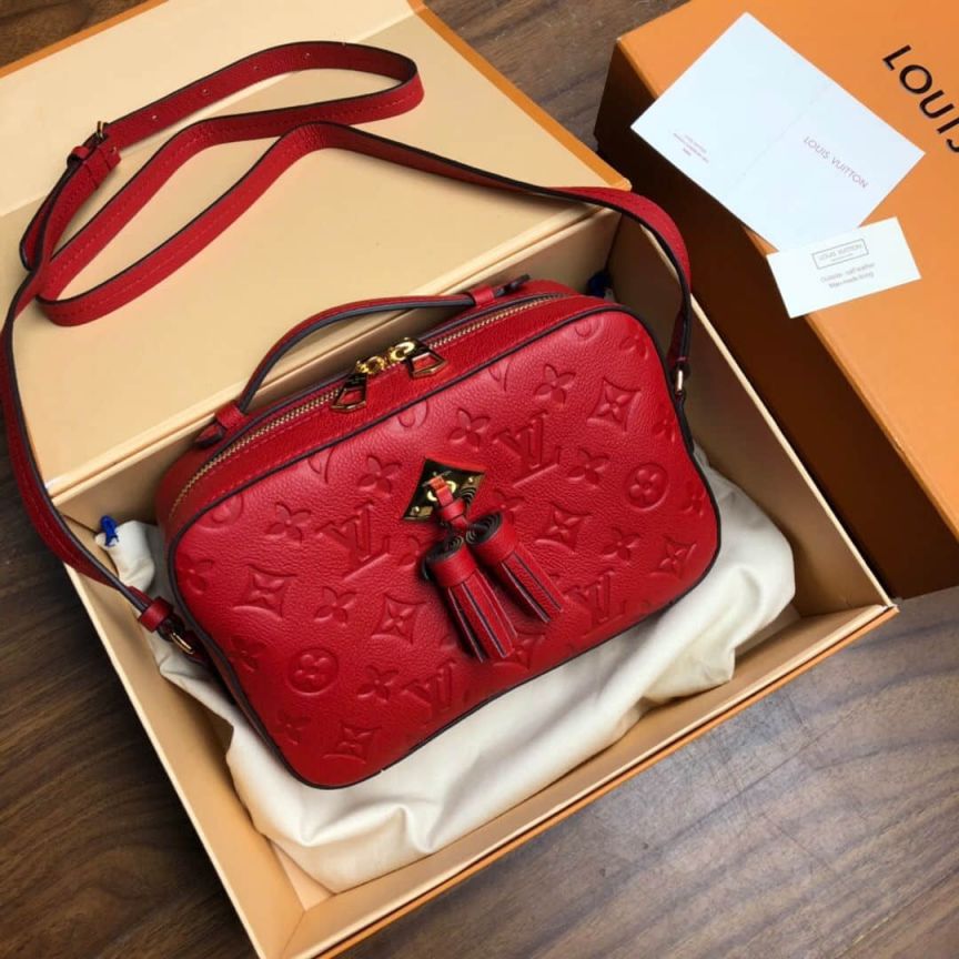 Replica LV Shoulder Bags Saintonge M44606