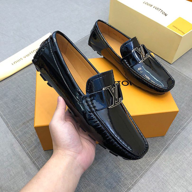 Replica 2019 LV Black Patent Apricot Leather Men Loafers