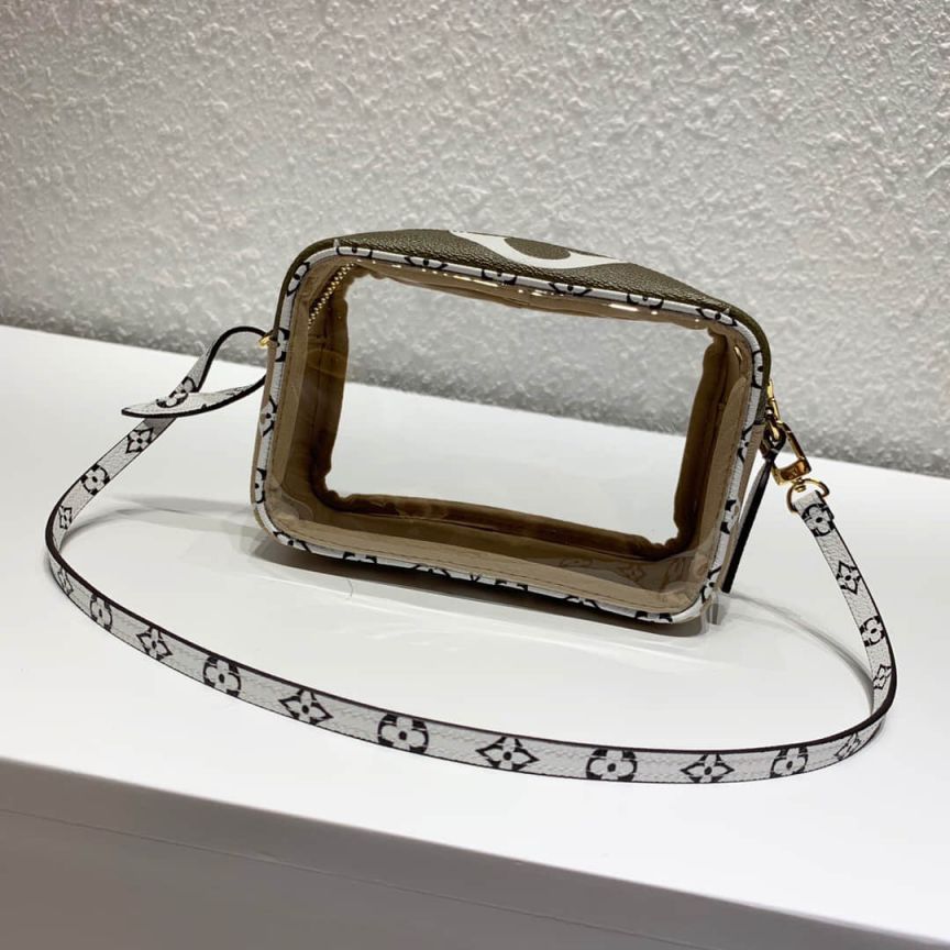 Replica LV Clutch Bags M67610 2019 PVC