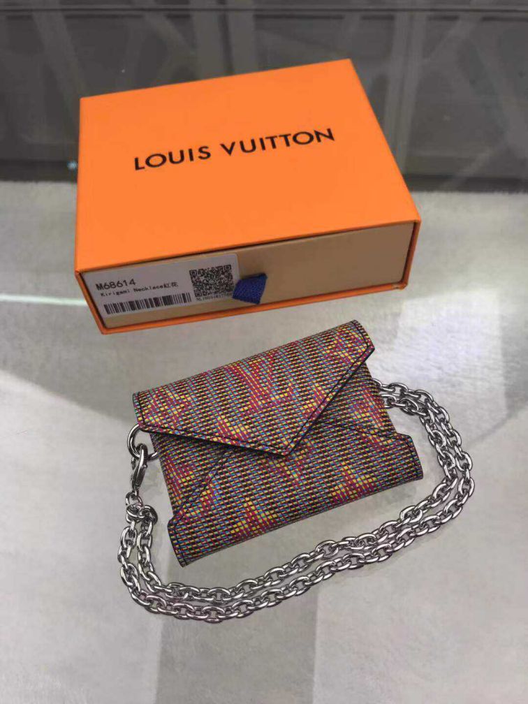 Replica LV M68614 Red Women Card Holder