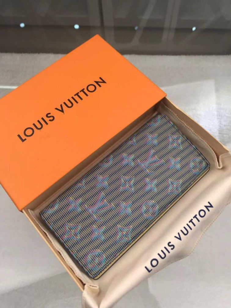 Replica LV M66540 Blue Men Wallets