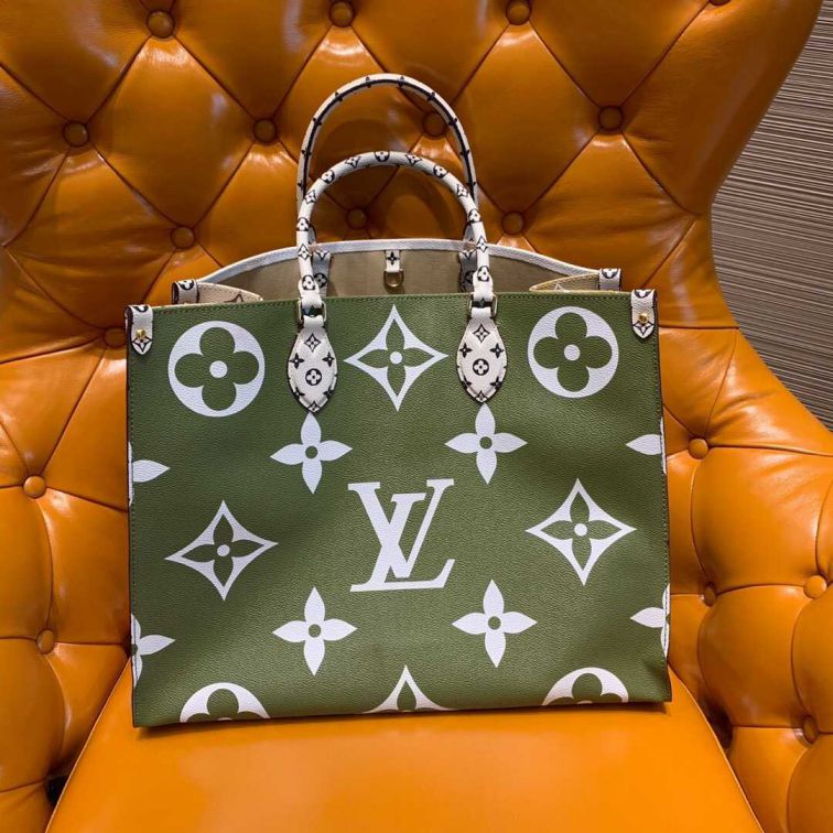 Replica LV Women 19 ONTHEGO Monogram M44571 Women Shopping Bags