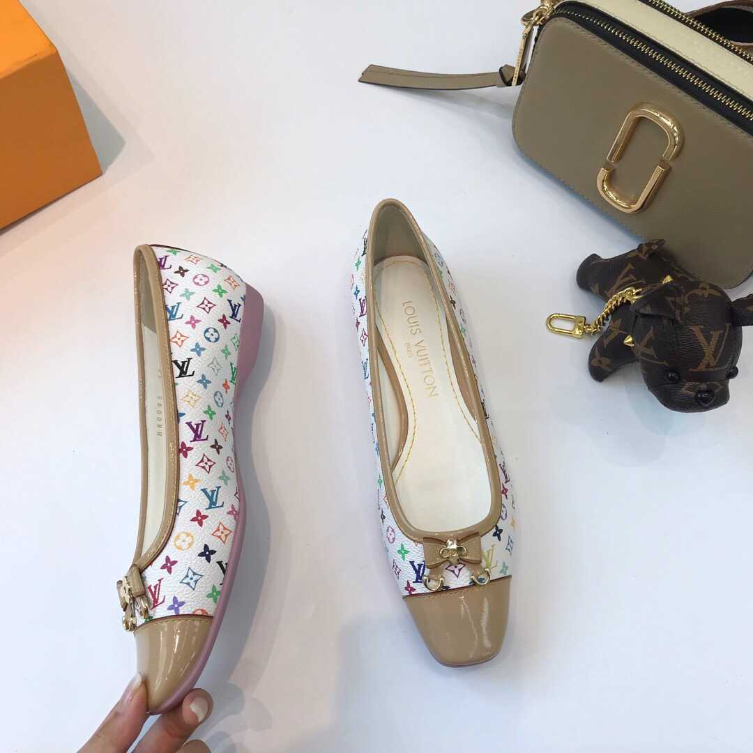 Replica LV Women Shoes