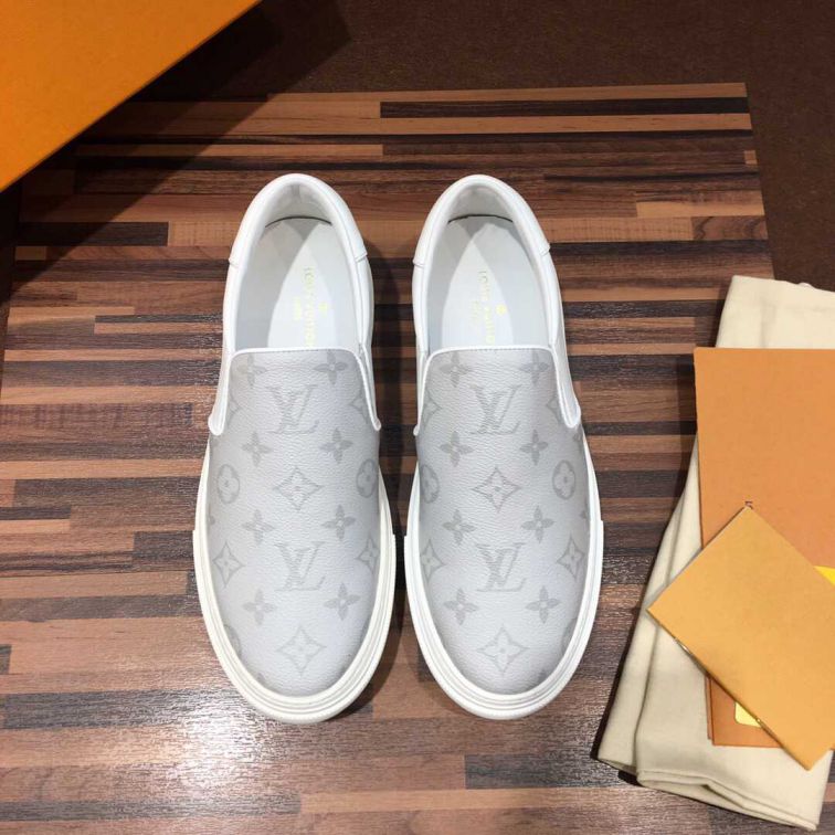 Replica LV White Leather Men Loafers