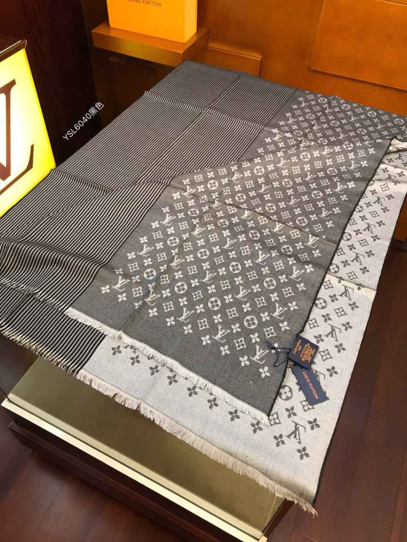 Replica LV Cashmere Women Scarves