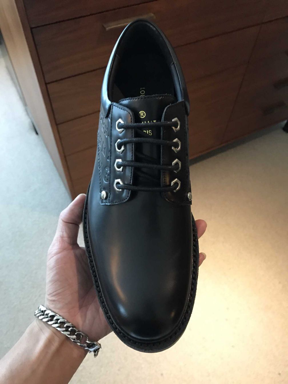 Replica LV 2019 NEW Men Shoes