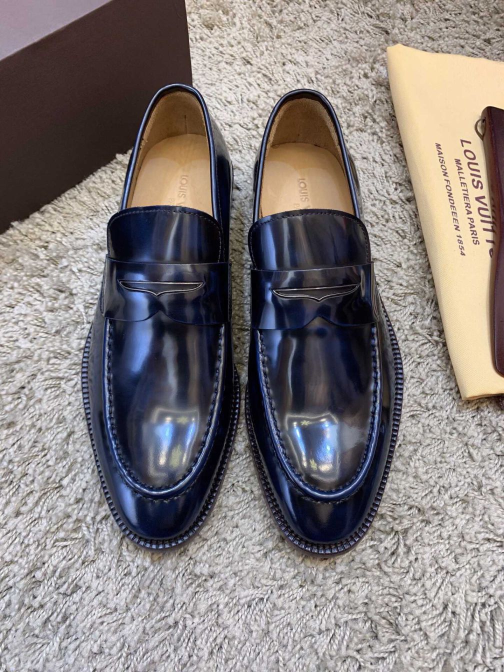 Replica LV 2019 NEW Men Patent Leather Shoes