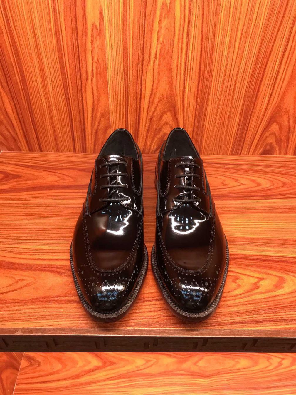 Replica LV Patent Men Shoes