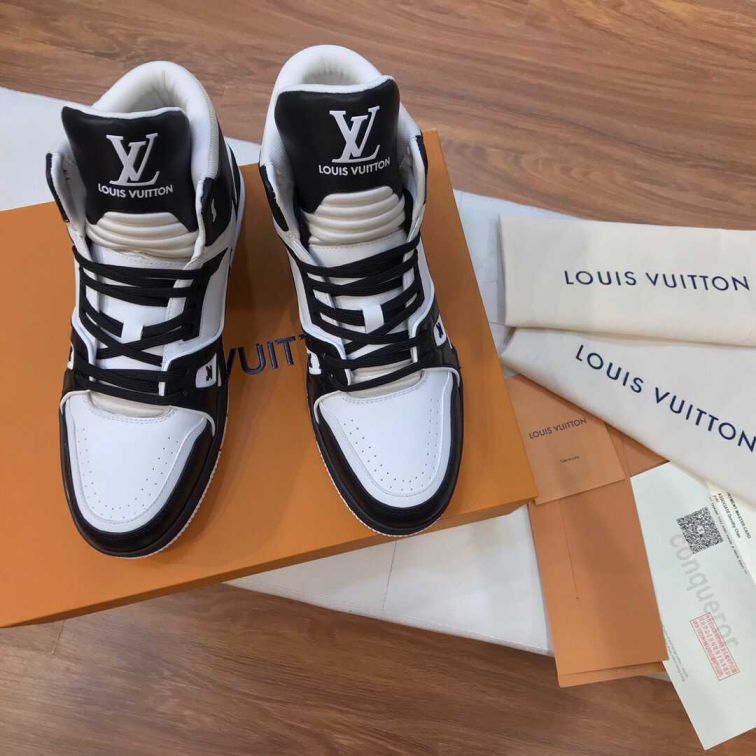Replica LV Men High Men Shoes