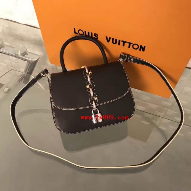 Replica LV Tote Bags M54619 Chain it