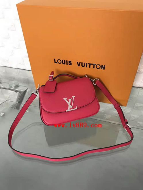 Replica LV Shoulder Bags M54060 Vivienne NM Taurillon Leather Crossbody
