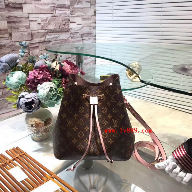 Replica LV Shoulder Bags M44022 Neonoe Monogram