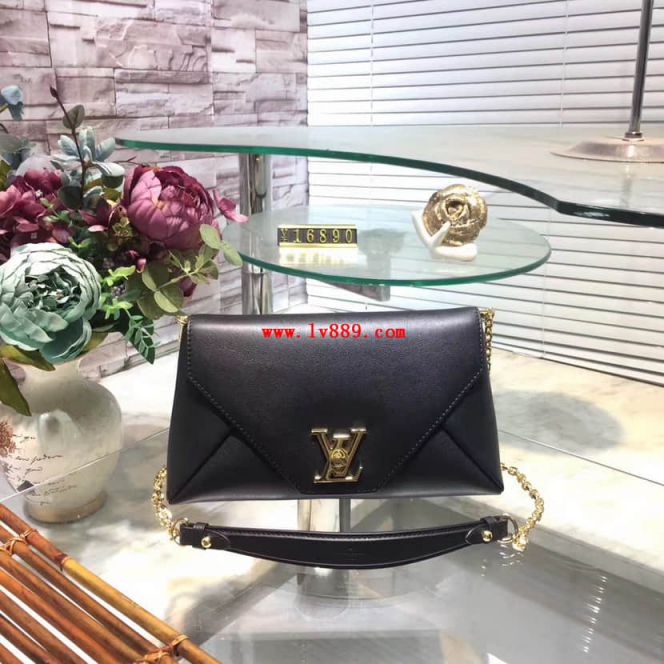 Replica LV Shoulder Bags Love Note On Chain M54500