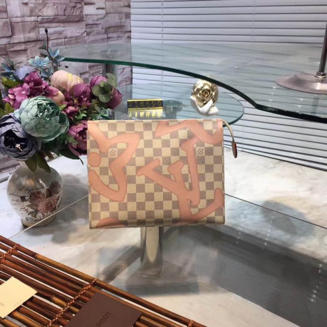 Replica LV Clutch Bags 26 N41049