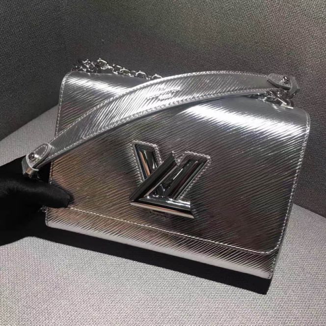 Replica LV Shoulder Bags Twist Epi On Chain Crossbody M50271