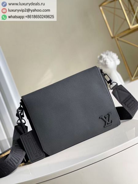 Replica Louis Vuitton LV Messenger Bag M57080 Black Leather Shoulder Bags