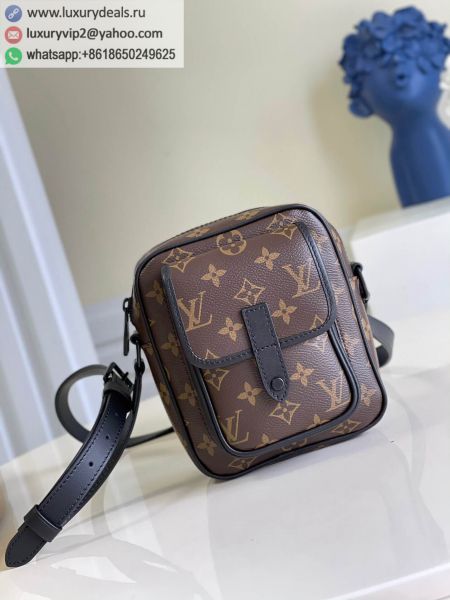 Replica Louis Vuitton LV Christopher Wearable Wallet Camera Bags M69404 Monogram Shoulder Bags
