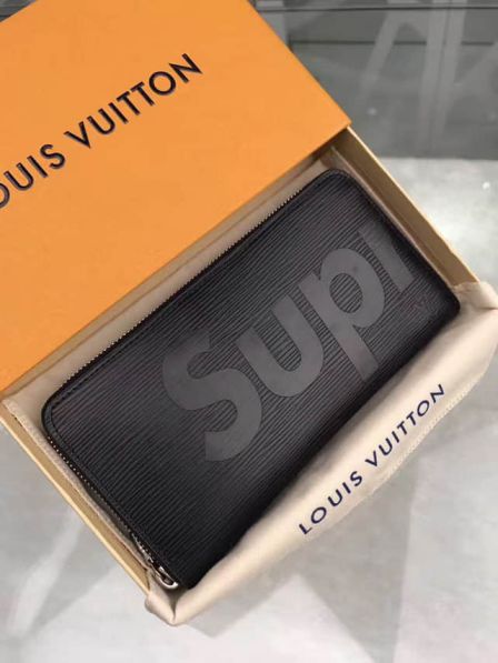 Replica LV M60072 Supreme Black Epi Small Wallets