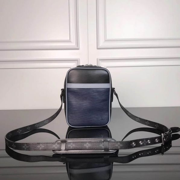 Replica LV supreme Limited Edition Epi Crossbody M53421 Shoulder Bags