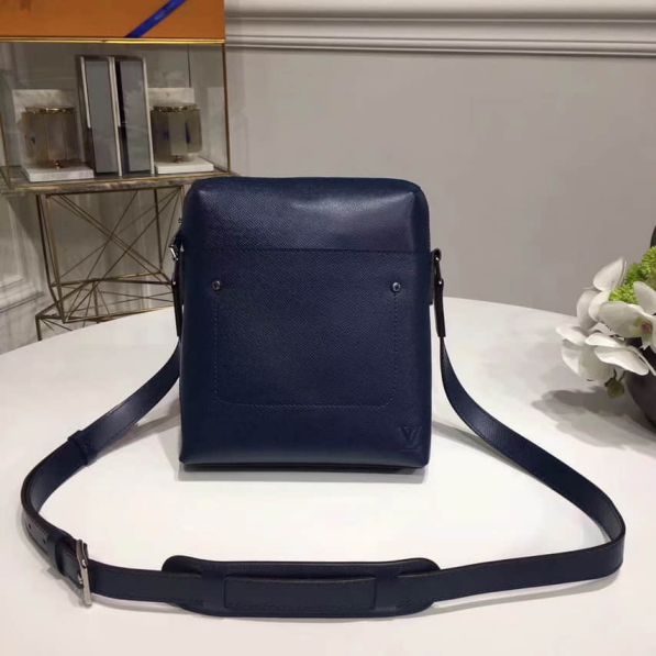 Replica LV Blue Taiga Grigori Pochette M30505 Shoulder Bags