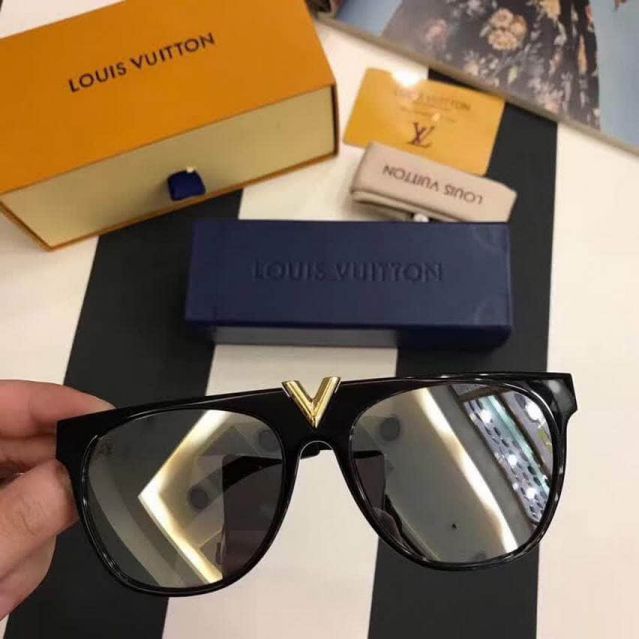 Replica LV Z0988 Men&Women Unisex Sunglasses