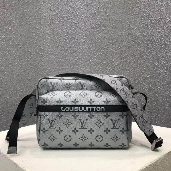 Replica LV 2018ss Japan Messenger SiLVerGrey Messenger Crossbody M43859 Shoulder Bags