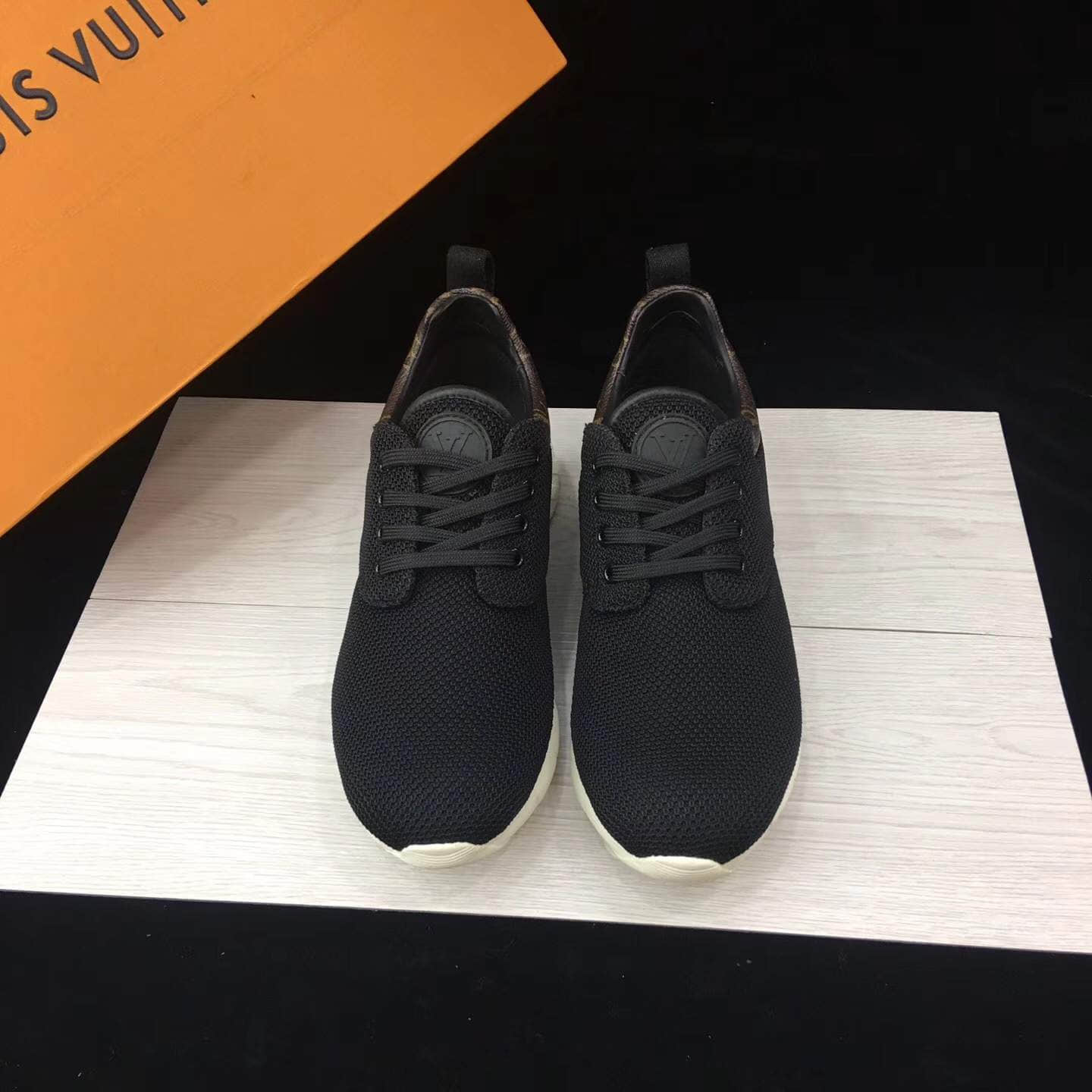 Replica m Canvas Men Sneakers