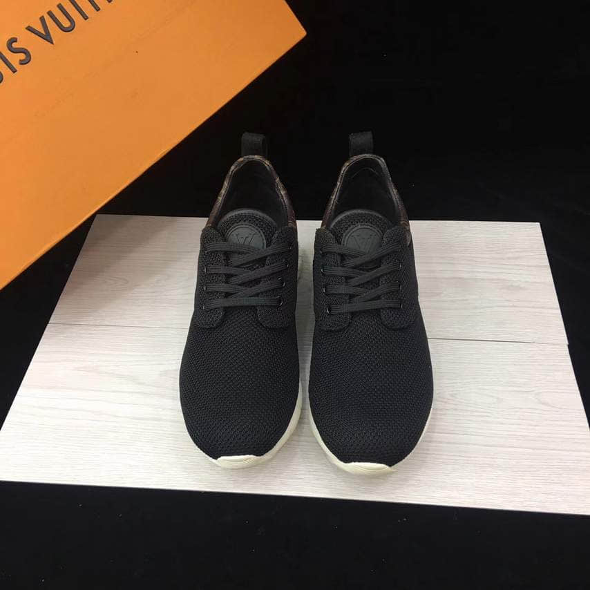 Replica LV Canvas Men Sneakers