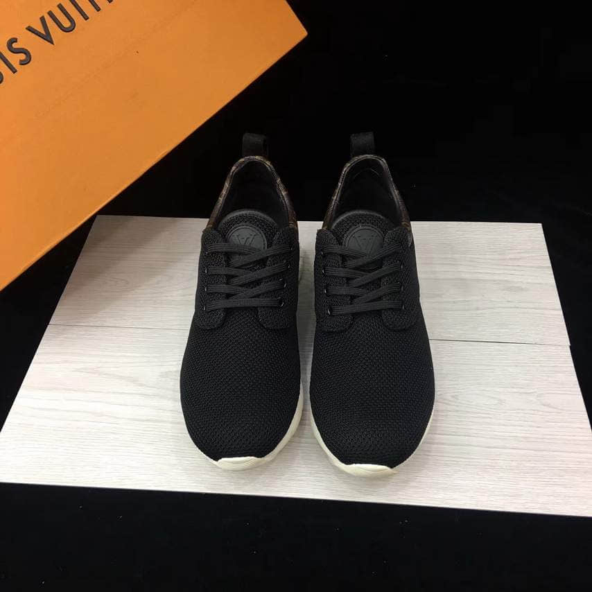 Replica LV Monogram Canvas Men Sneakers