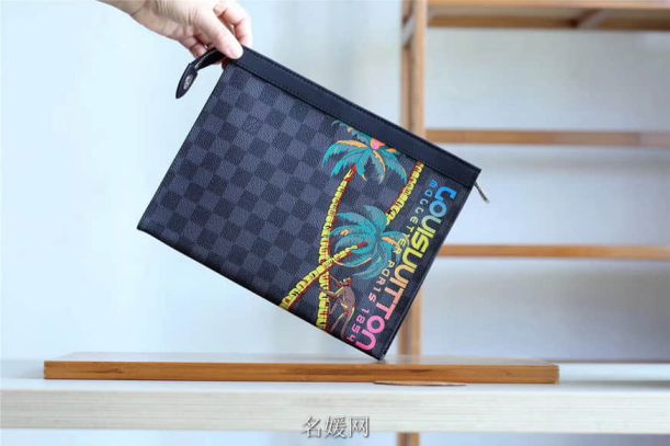 Replica LV 2018 Print Pochette Voyage N63510 Clutch Bags