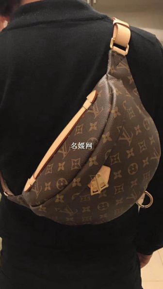 Replica LV 2018 BUMBAG Monogram Crossbody M43644 Waist Bags