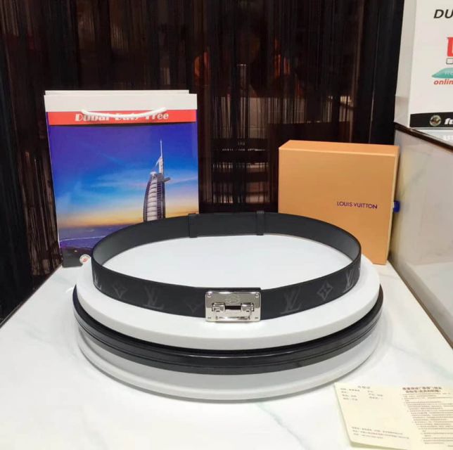 Replica LV Reversible Leather Women Belts