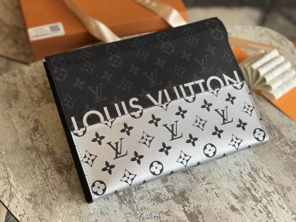 Replica LV 2018 Black Monogram Men M63039 Clutch Bags