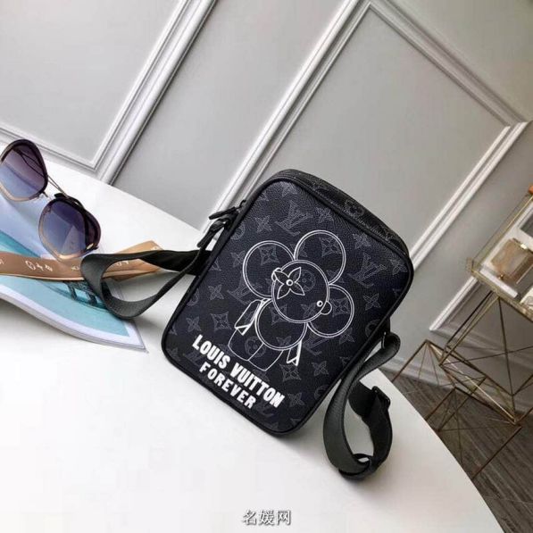 Replica LV 2018 Vivienne Sunflower Crossbody Camera Bag M43677 Shoulder Bags
