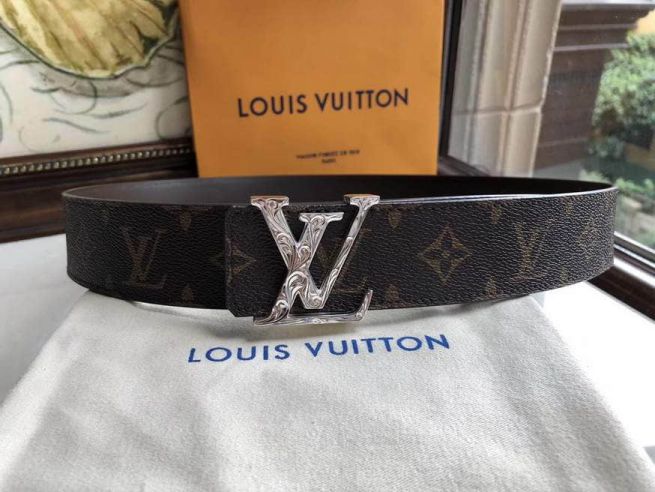 Replica 2018 LV Men Belts