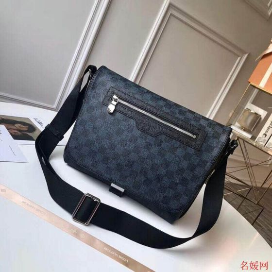 Replica LV 2018 MATCHPOINT Messenger N40010 Shoulder Bags