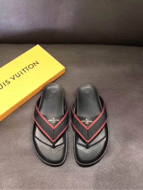 Replica LV Men Causal Leather Slippers