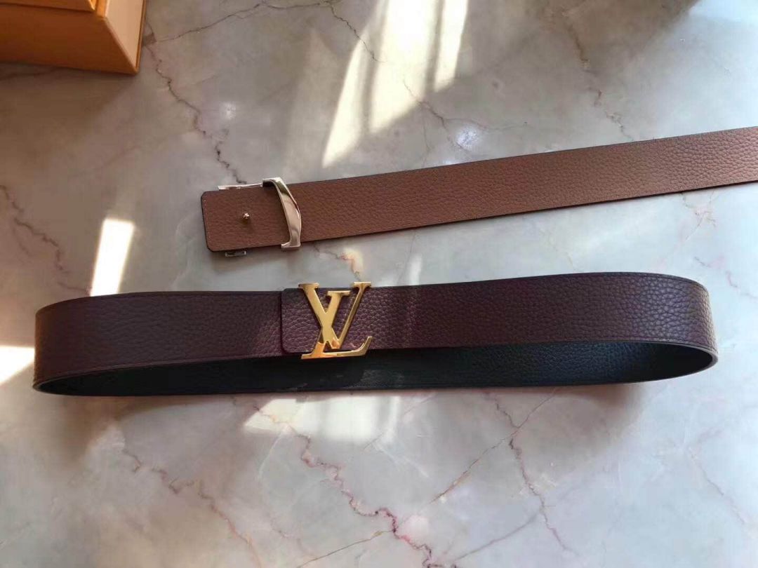 Replica 2018 LV M9151 Men Belts