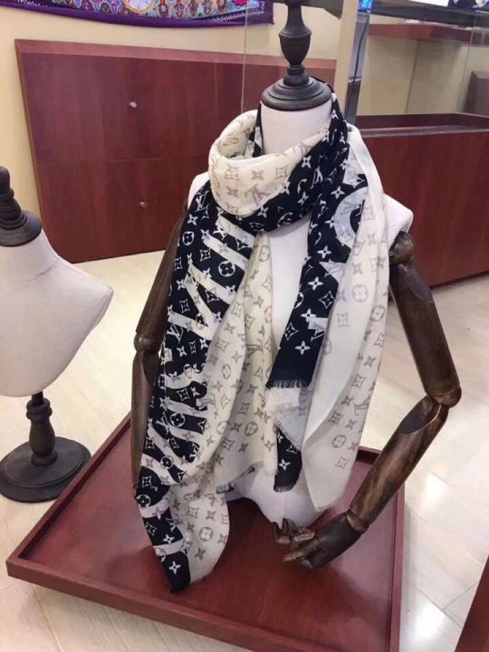 Replica 2018 LV Cashmere Silk Square Women Scarves
