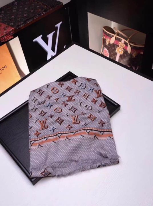 Replica 2018 LV Cashmere Pop Monogram Square Women Scarves