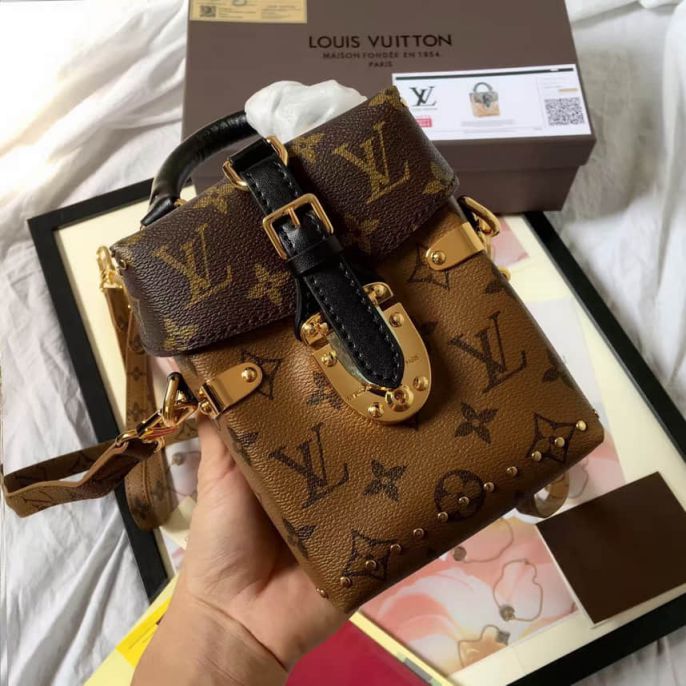 Replica LV Shoulder Bags 2016 CAMERA BOX M42999