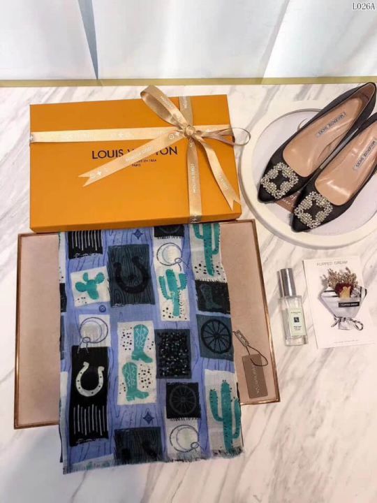 Replica 2018 LV Cashmere SquareL026 Women Scarves