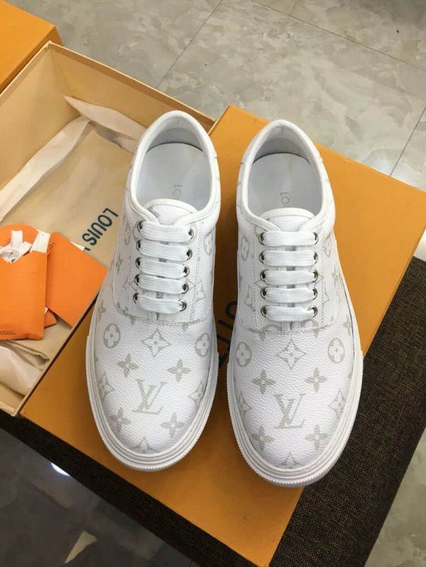 Replica LV Causal Classic Sneakers DSU5165 Men Sandals