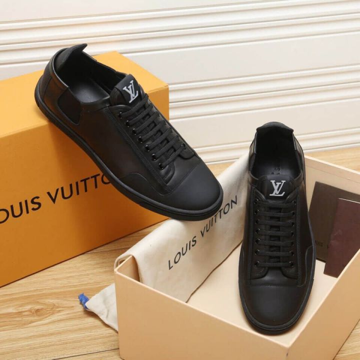 Replica 2018 LV Classic Men Sneakers